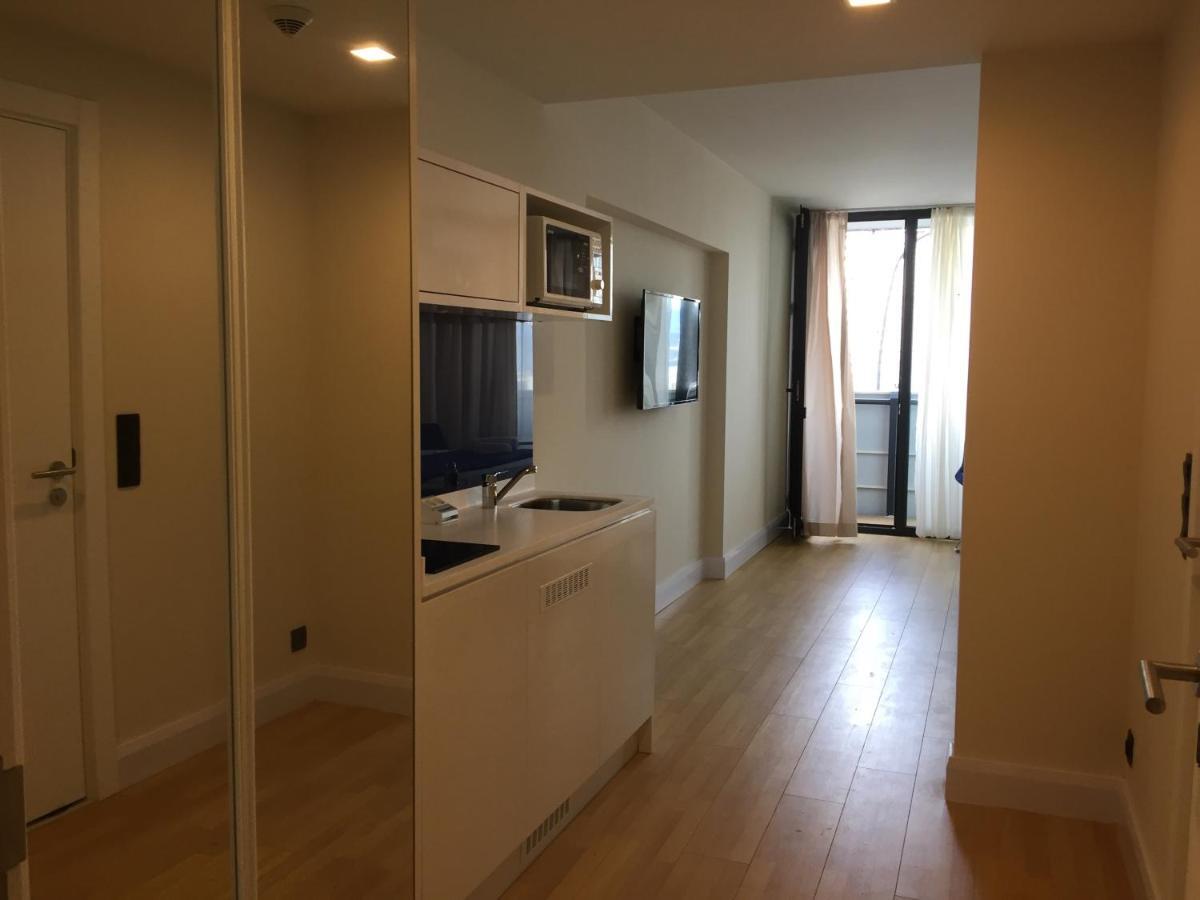Orbi City Apartment Batoemi Buitenkant foto